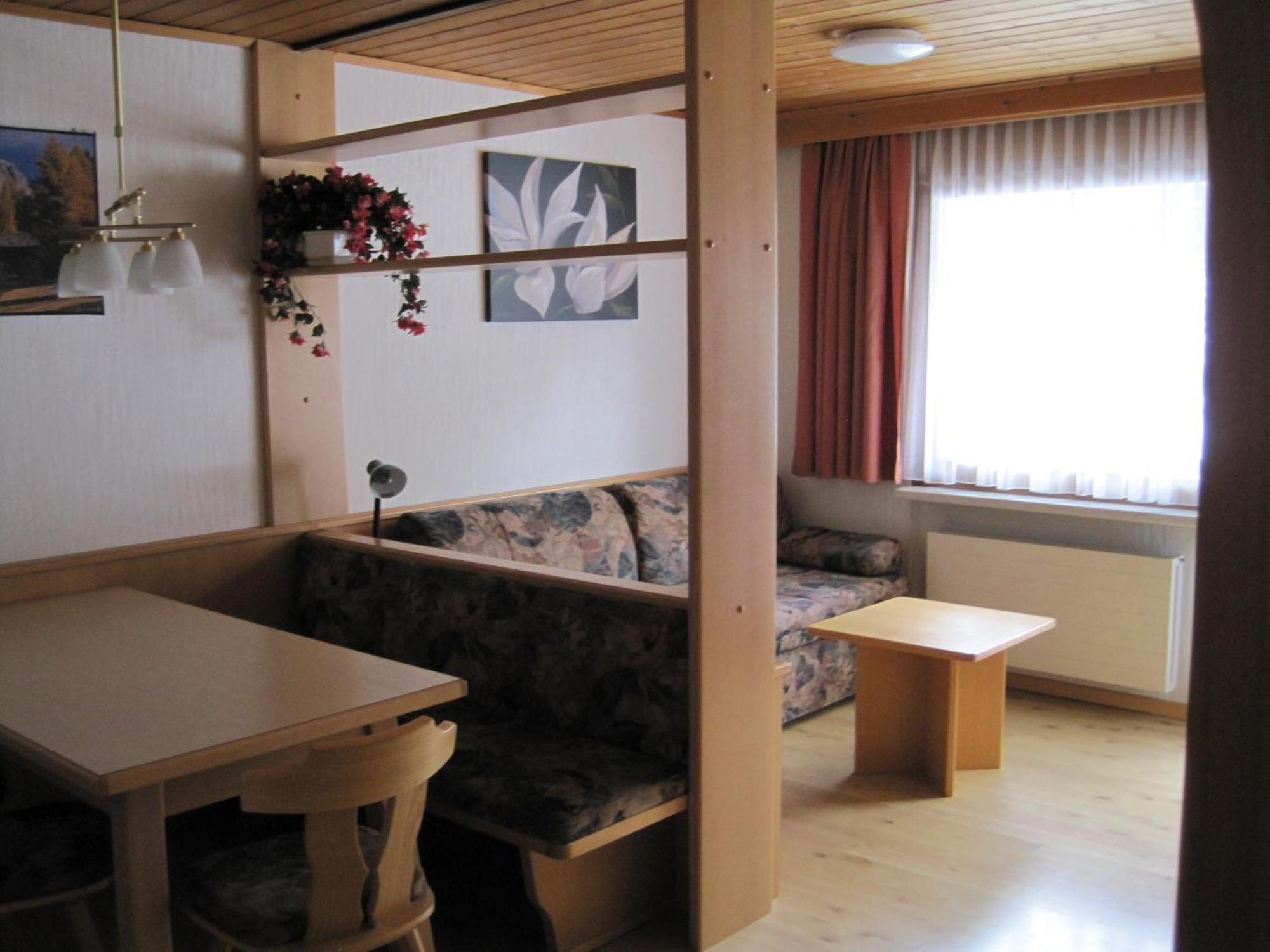 Haus Am Dorfplatz Apartment Samnaun Bagian luar foto